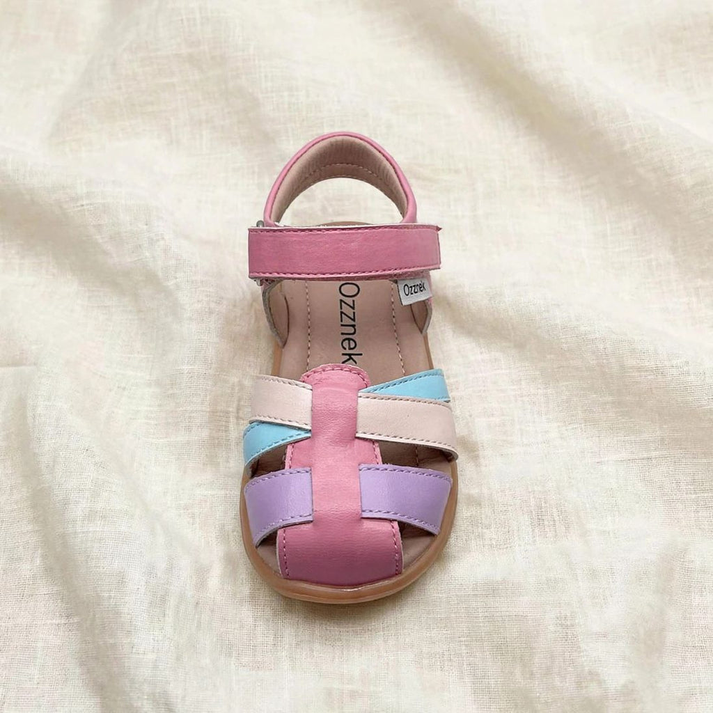 Barefoot Sandals – Comfortable Closed-Toe Sandals for Kids | Taffy